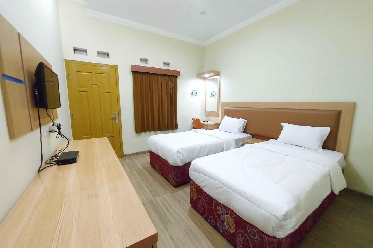 Homestay Fifa Syariah Pati Near Rsud Raa Soewondo Esterno foto