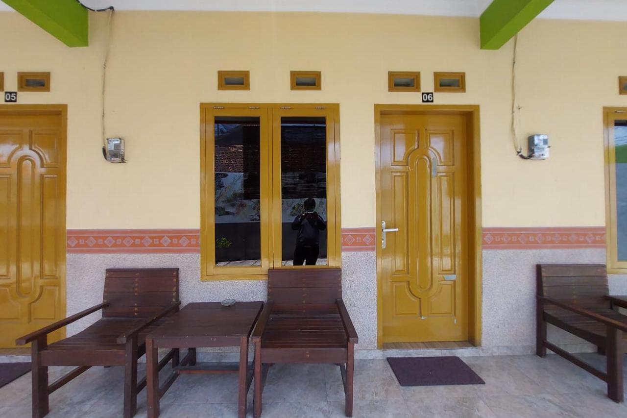Homestay Fifa Syariah Pati Near Rsud Raa Soewondo Esterno foto